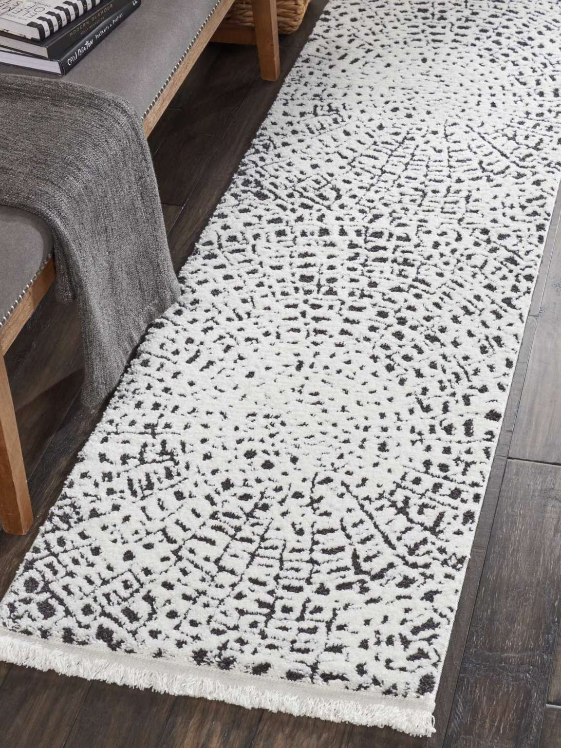 Nourison Kamala White/Black Modern Indoor Area Rug | Homestitch